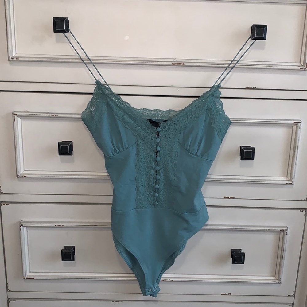 Stretchy seafoam color bodysuit